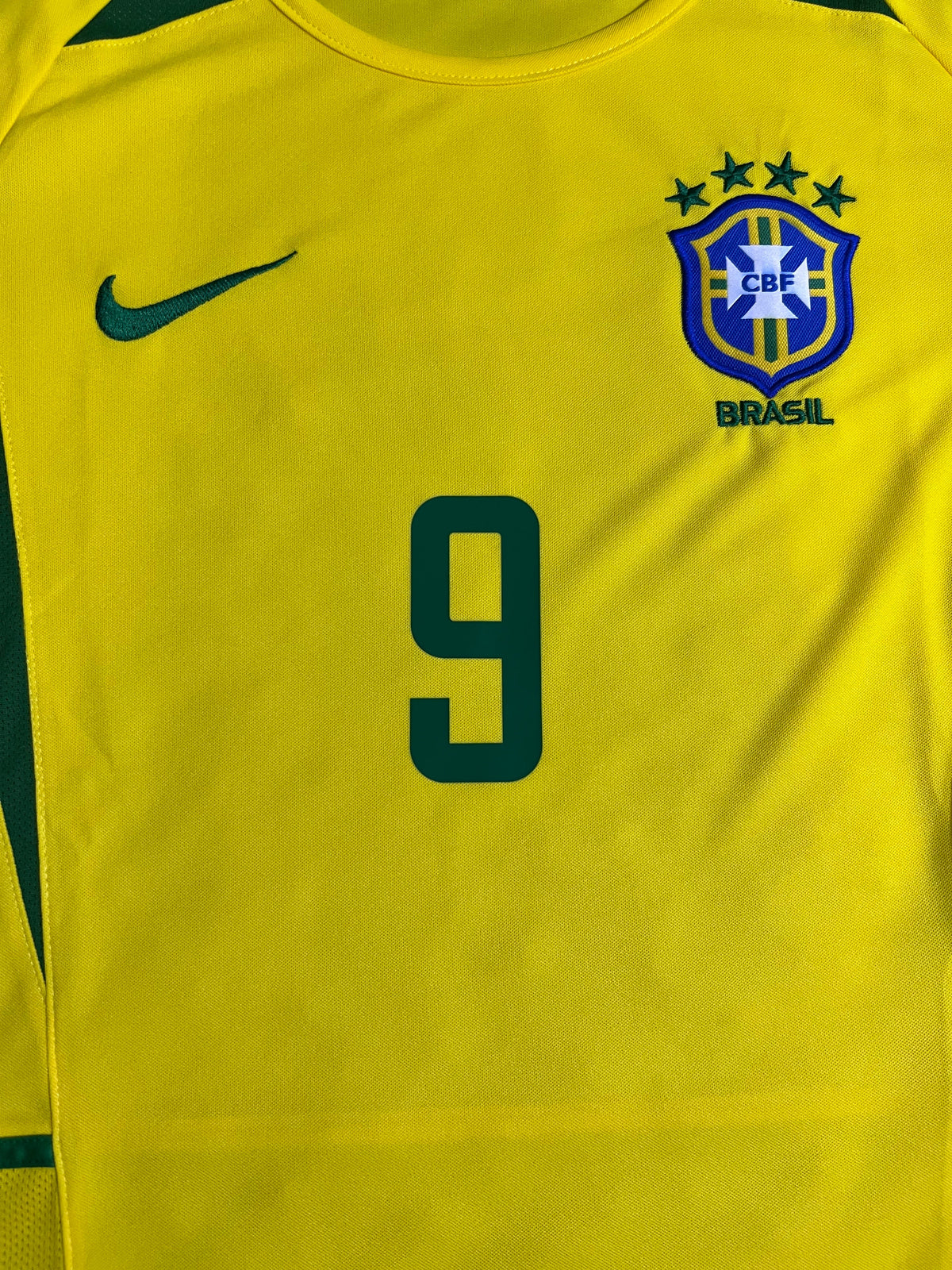 Camisa Brasil 2002 - Ronaldo #9 | FutMantos