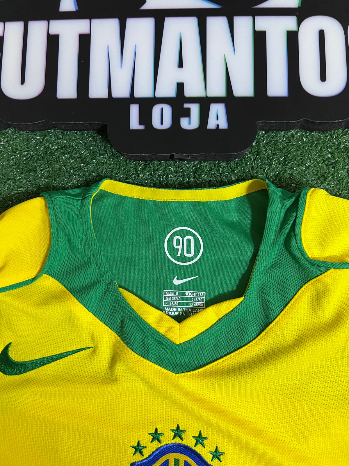 Camisa Brasil 2004 - Ronaldinho #10 | FutMantos