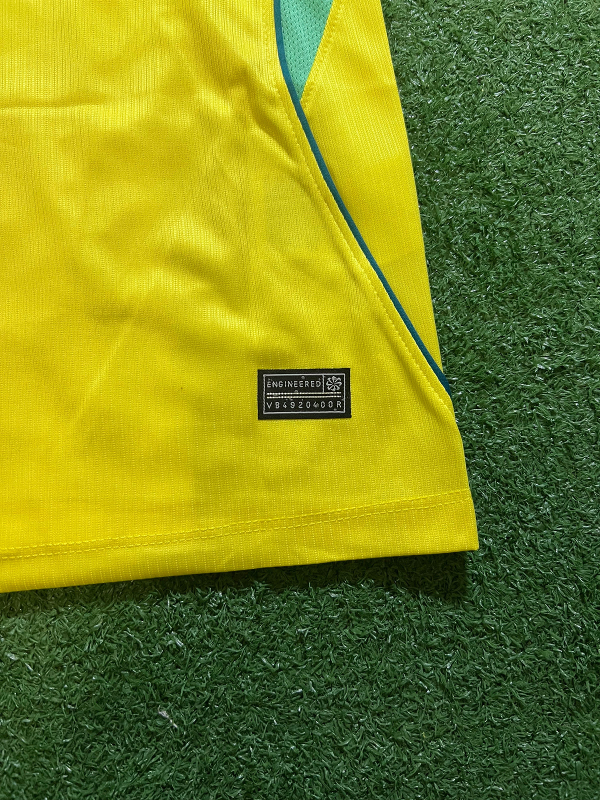 Camisa Brasil I Amarela 26/27 - Feminina-MÃEDELES#2 | Futmantos