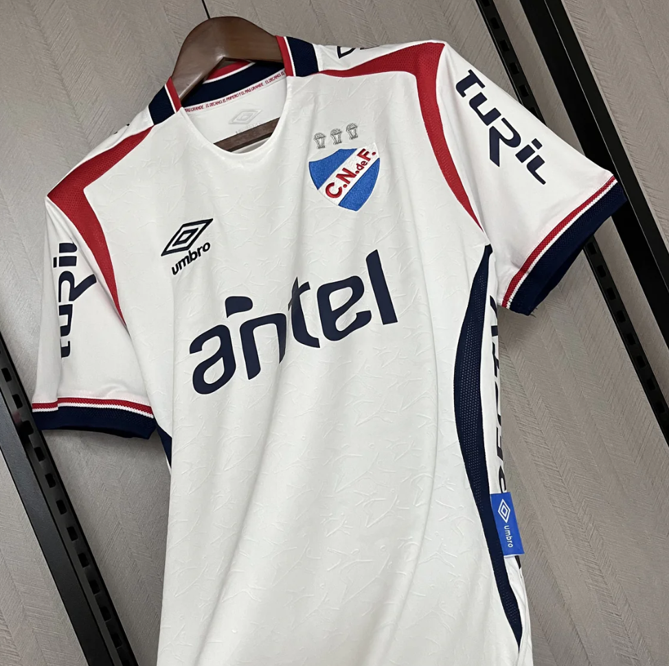 Camisa Nacional do Uruguai - 25/26 | Futmantos