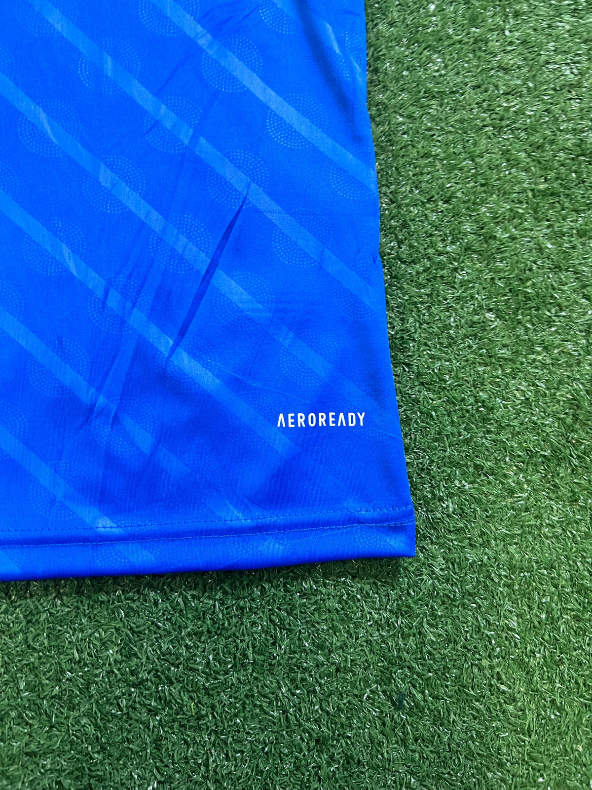 Real Madrid III 25/26 Torcedor Masculina Azul | FutMantos