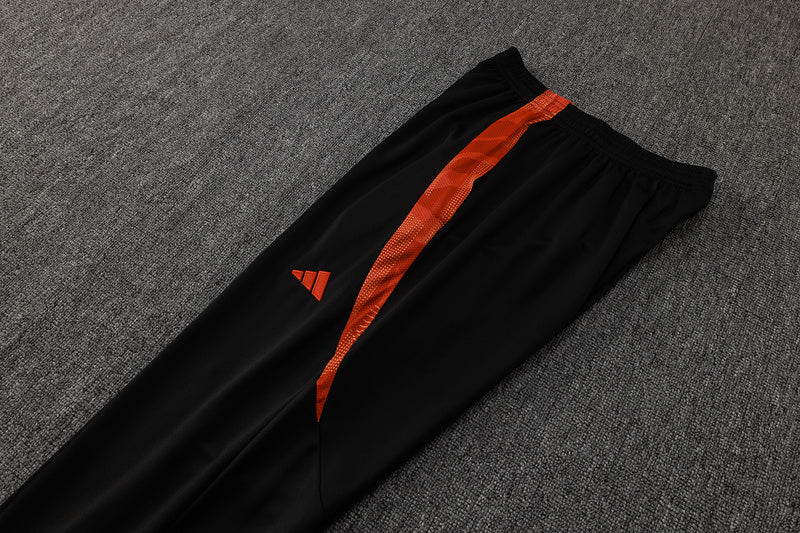 Agasalho de treino Internacional 25/26 - Preto| Futmantos