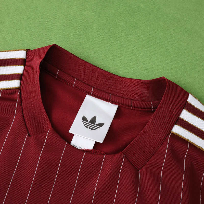 Camisa Arsenal Versão Conceito Retrô 25/26 | Futmantos