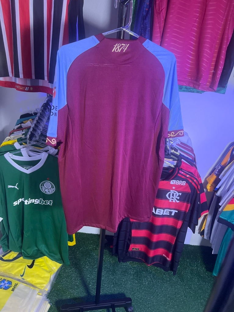 Aston Villa Jogador | FutMantos