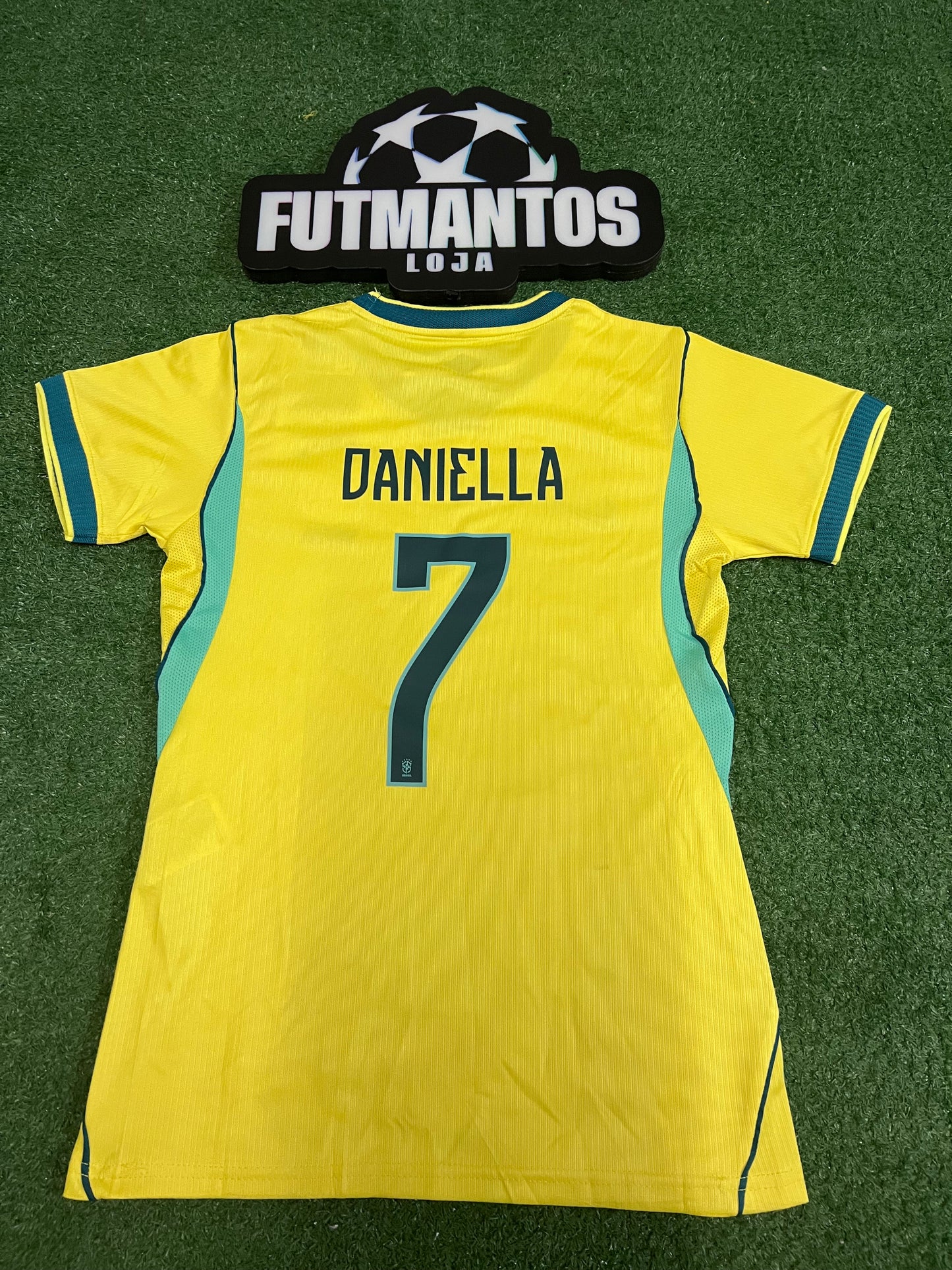 Camisa Brasil I Amarela 26/27 - Feminina-DANIELLA#7 | Futmantos