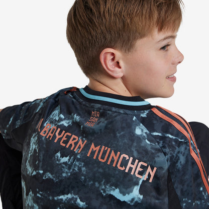 Kit Infantil Bayern de Munique II 24/25 Torcedor | FutMantos