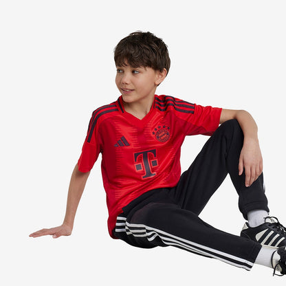 Kit Infantil Bayern de Munique I 24/25 - Torcedor | FutMantos
