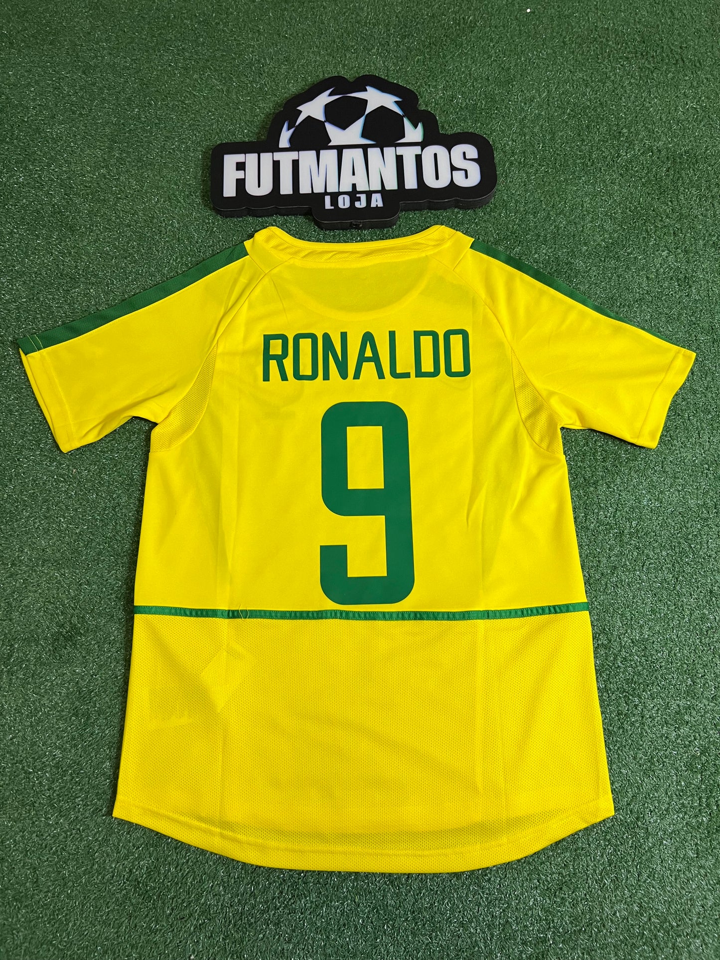 Camisa Brasil 2002 - Ronaldo #9 | FutMantos