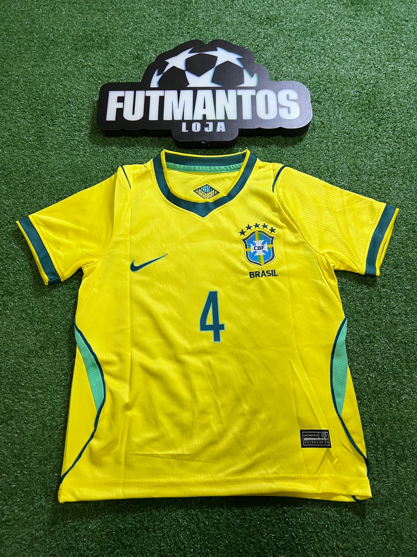 kit Infantil Brasil I 26/27 - Amarelo- NATHAN#4|  FutMantos