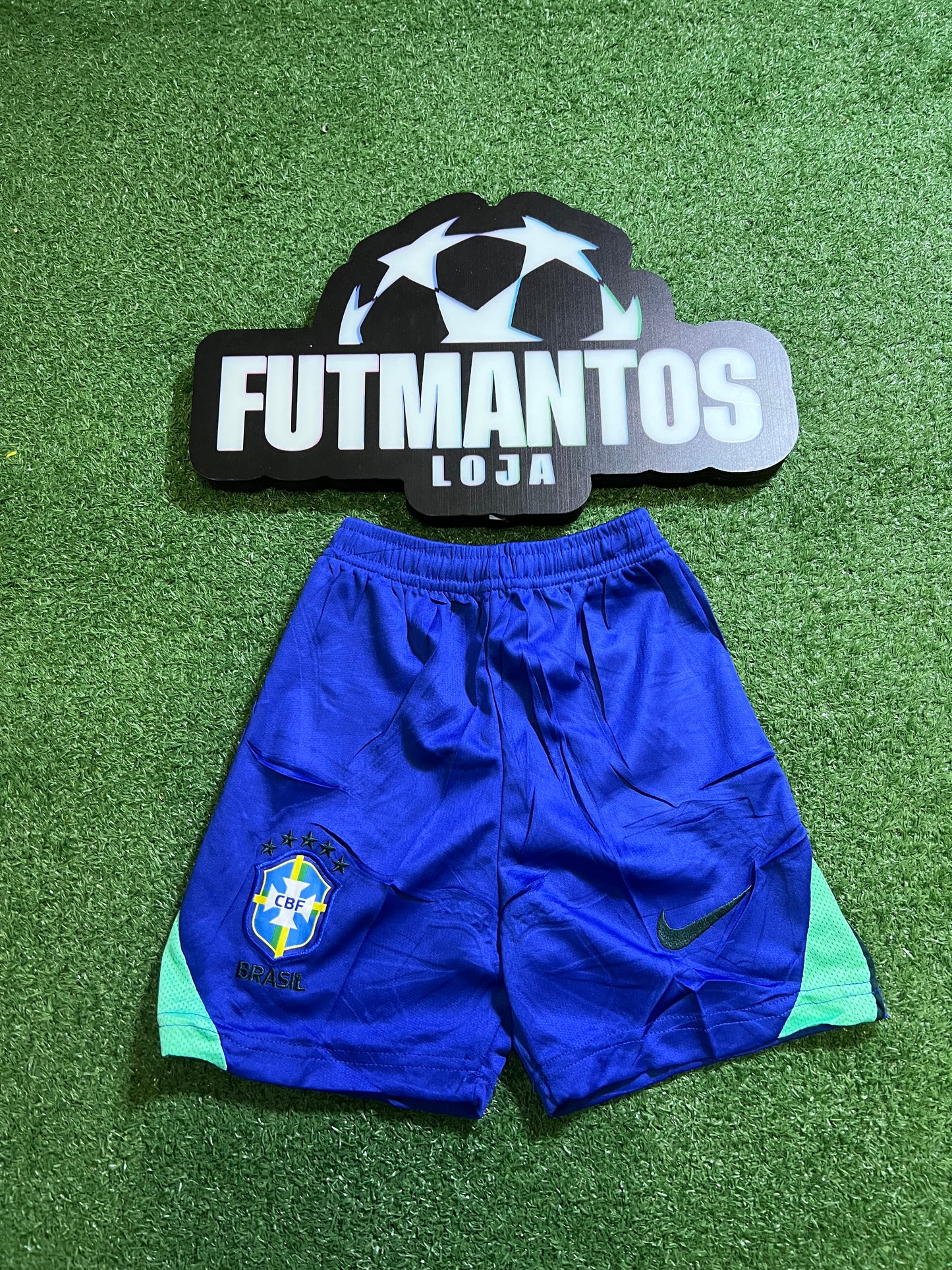 kit Infantil Brasil 26/27 - Amarelo - Gola escura |  FutMantos