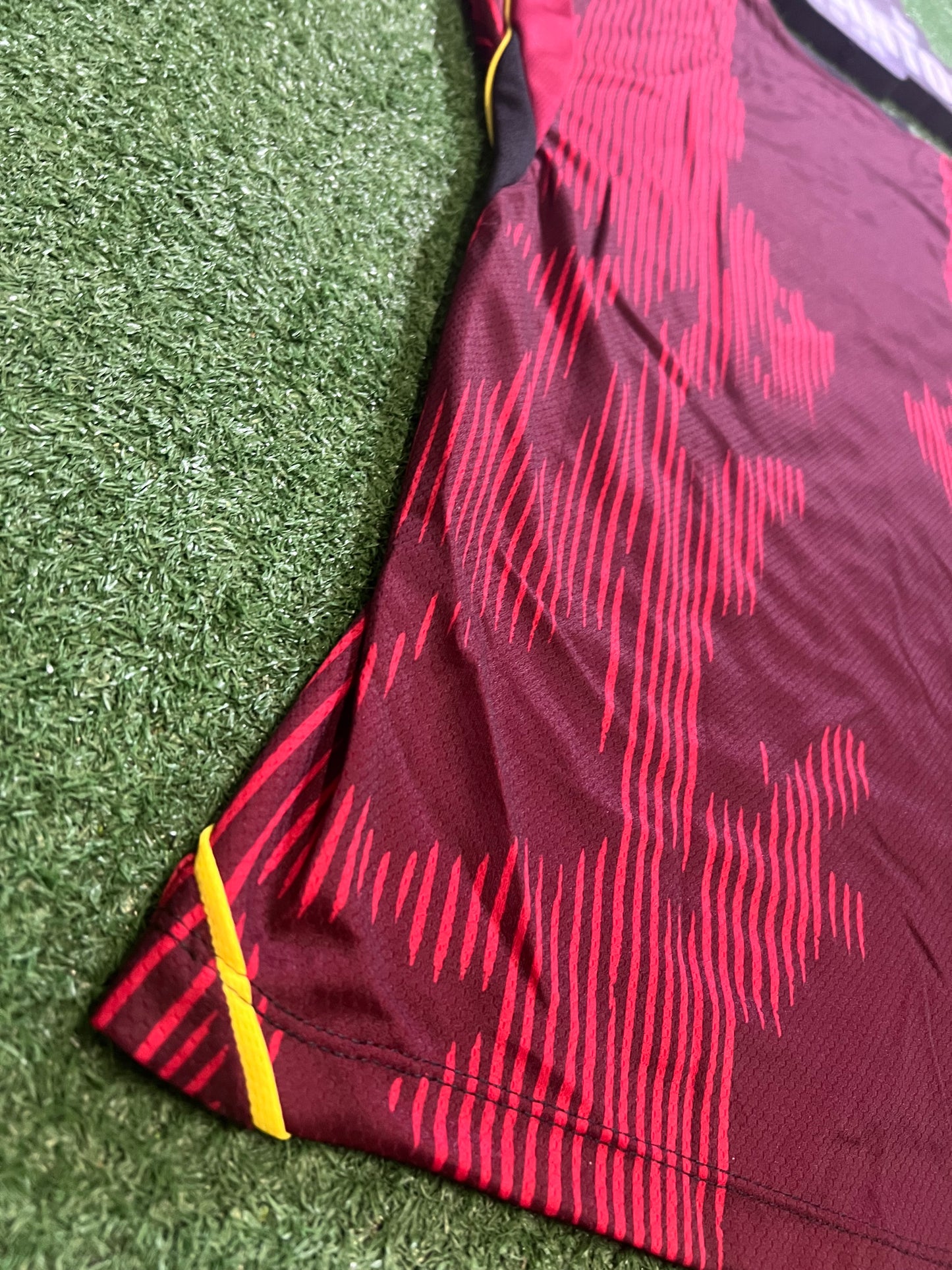 Camisa Brasil alternativa vermelha-modelo Básico 26/27 - Torcedor | FutMantos