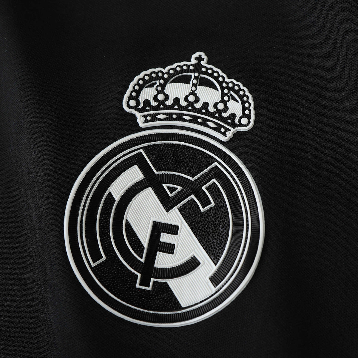 Camisa Real Madrid 2016/17 III Manga Longa