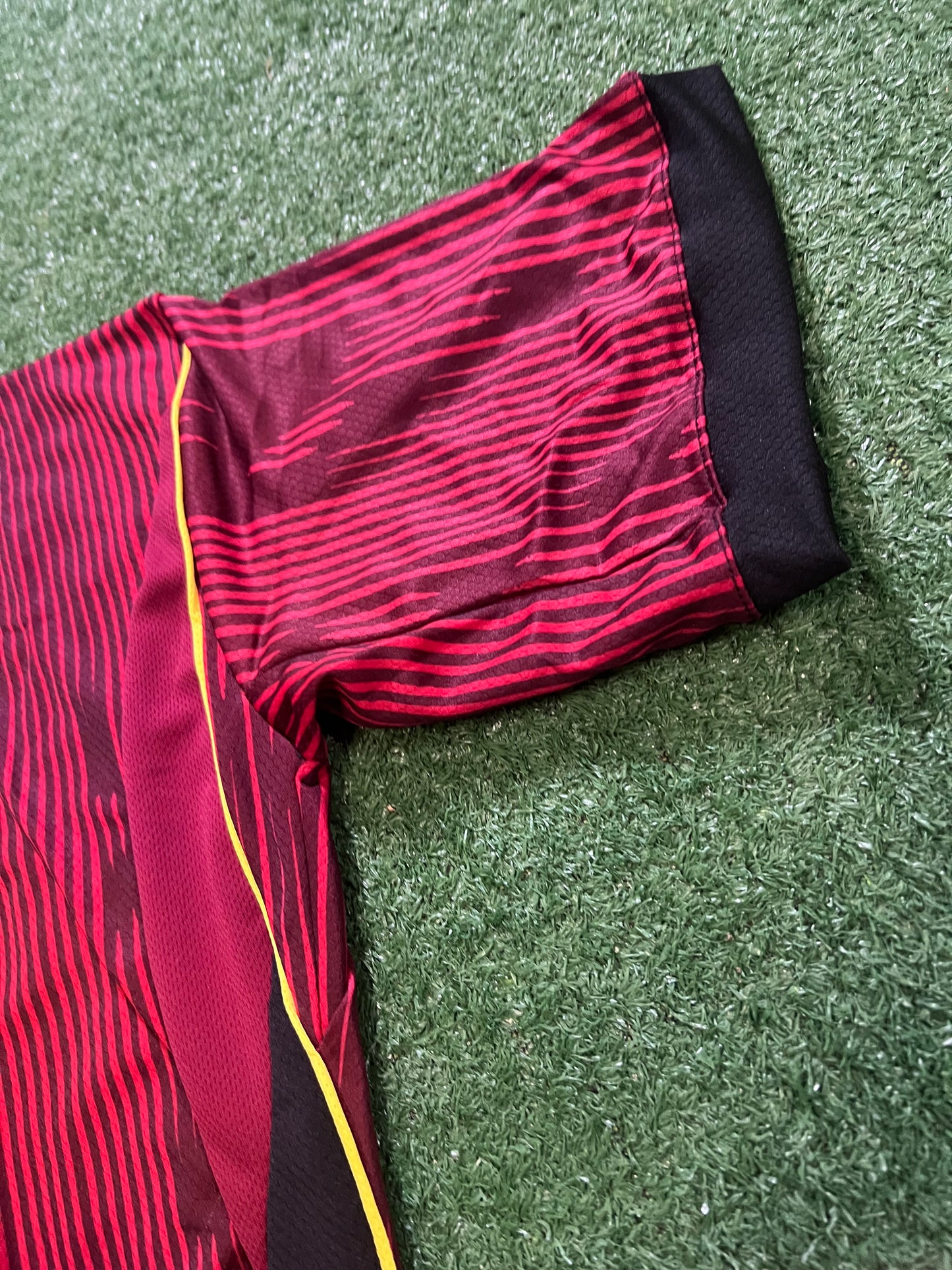 Camisa Brasil alternativa vermelha-modelo Básico 26/27 - Torcedor | FutMantos