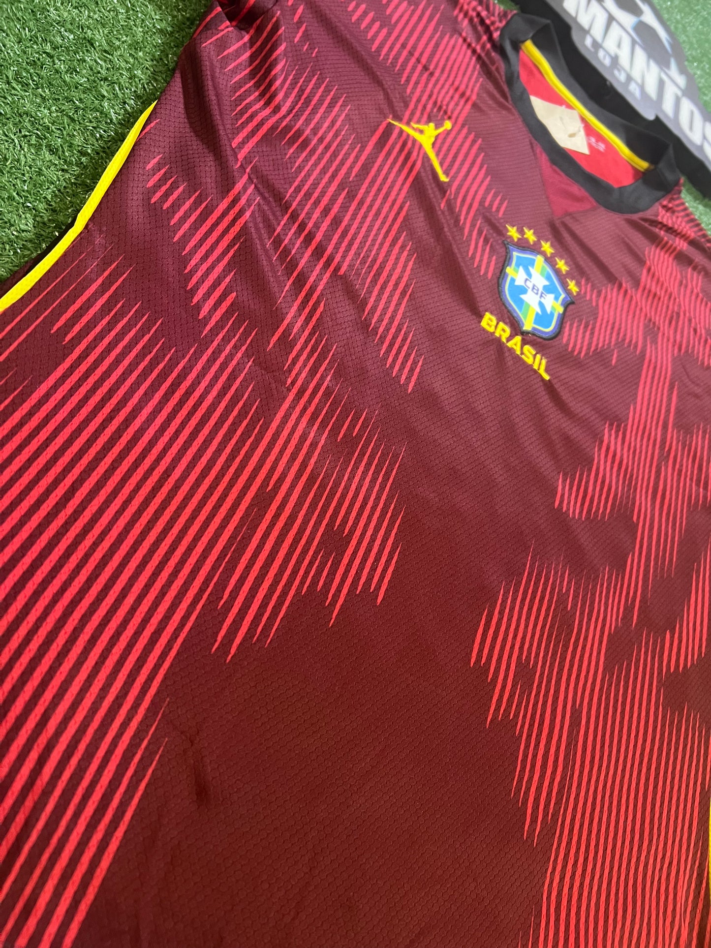 Camisa Brasil alternativa vermelha-modelo Básico 26/27 - Torcedor | FutMantos