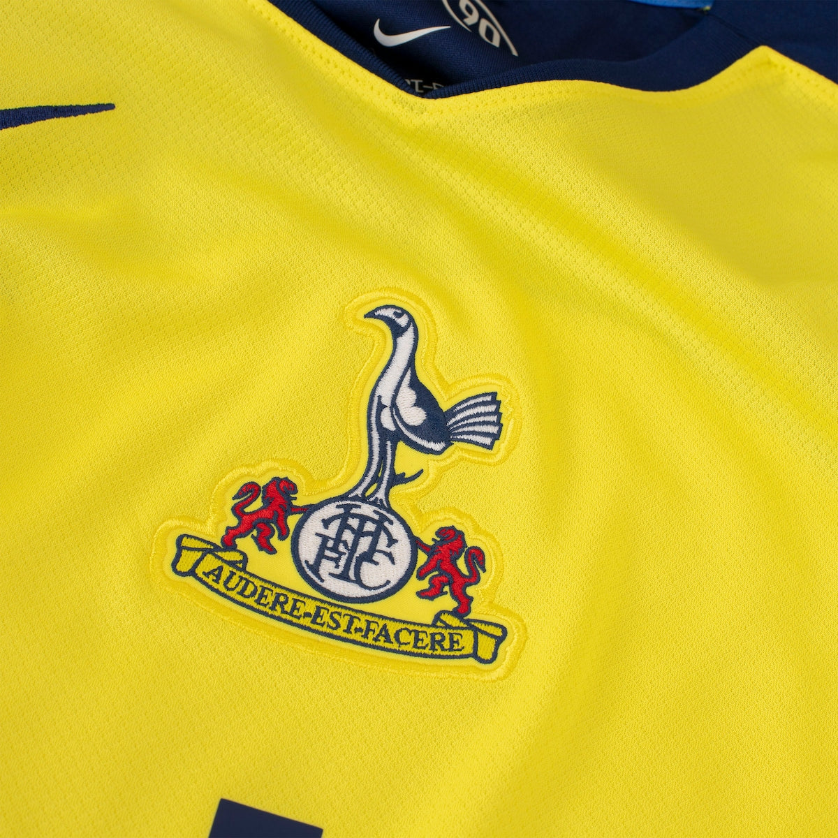 Camisa Tottenham III 25/26 Torcedor Total 90 | Futmantos