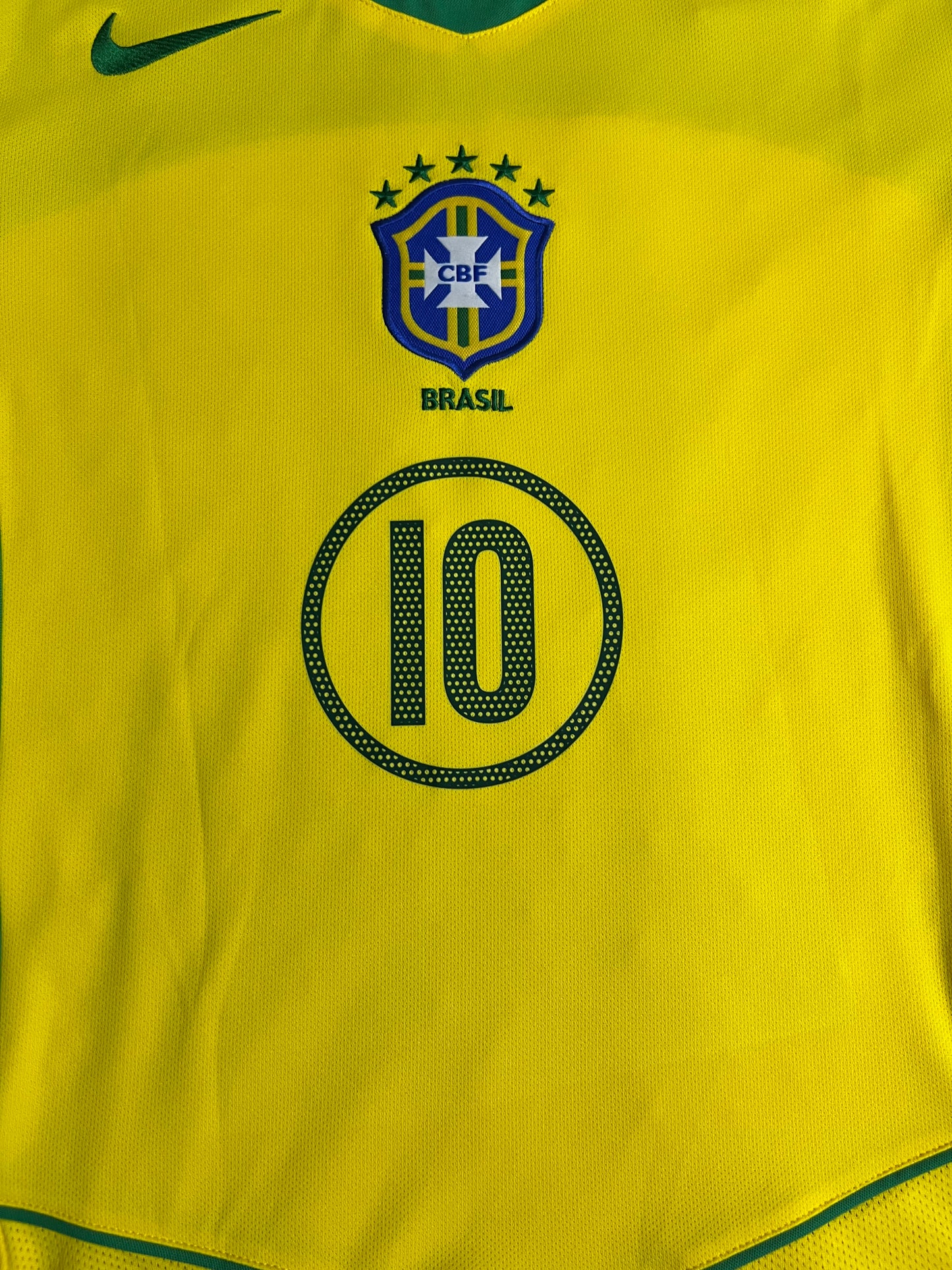 Camisa Brasil 2004 - Ronaldinho #10 | FutMantos