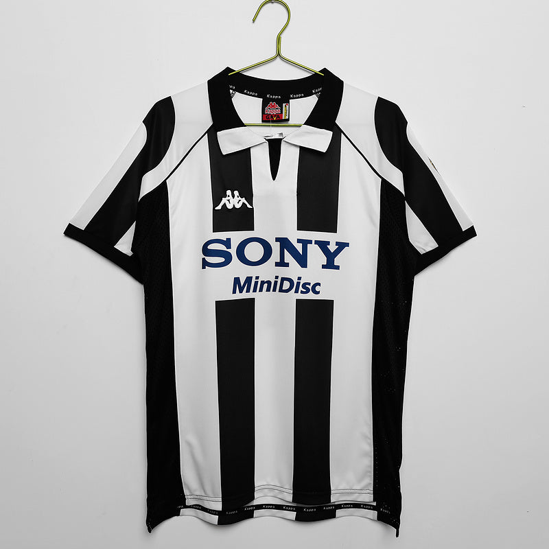 Camisa Juventus Retrô 1997/1998 - Preta/Branca | Futmantos