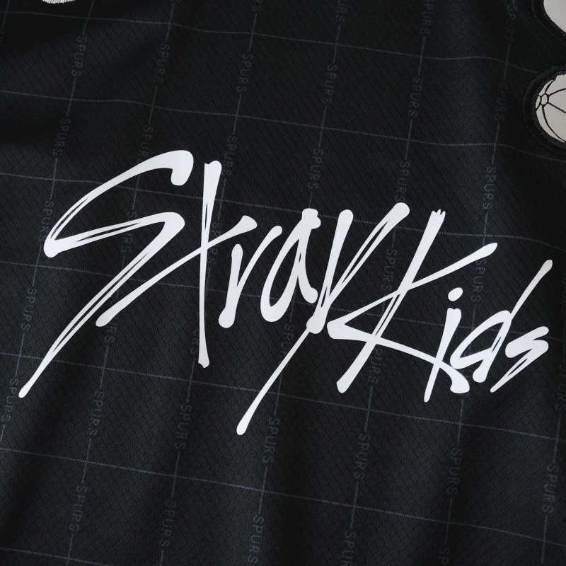 Conjunto Infantil Tottenham Spurs II 2025/26 Stray Kids | Futmantos