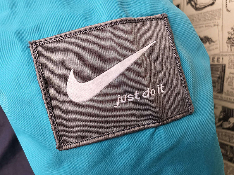 Corta Vento Nike - Azul