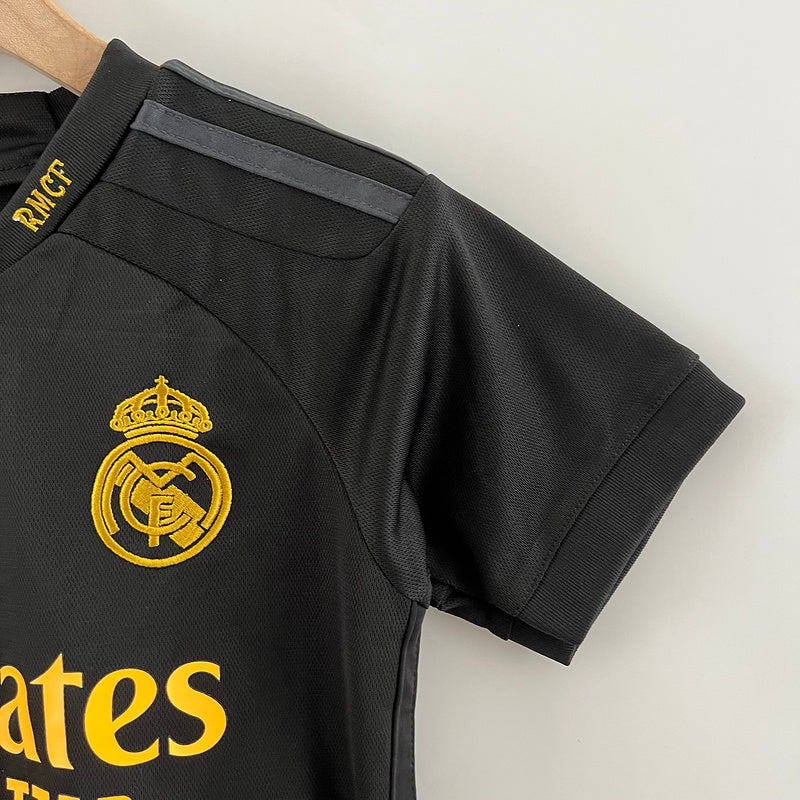 Kit Infantil Real Madrid III 24/25 - Preto | Futmantos