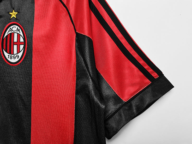 Camisa Milan Retrô 1998/1999 - Vermelha/Preta | Futmantos