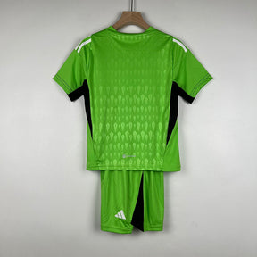 Kit Infantil Real Madrid 2023/24 - Goleiro | Futmantos