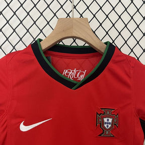 Kit Infantil Portugal I 24/25 - Titular | Futmantos