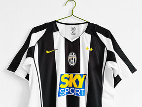 Camisa Juventus Retrô 2004/2005 - Preta/Branca | Futmantos