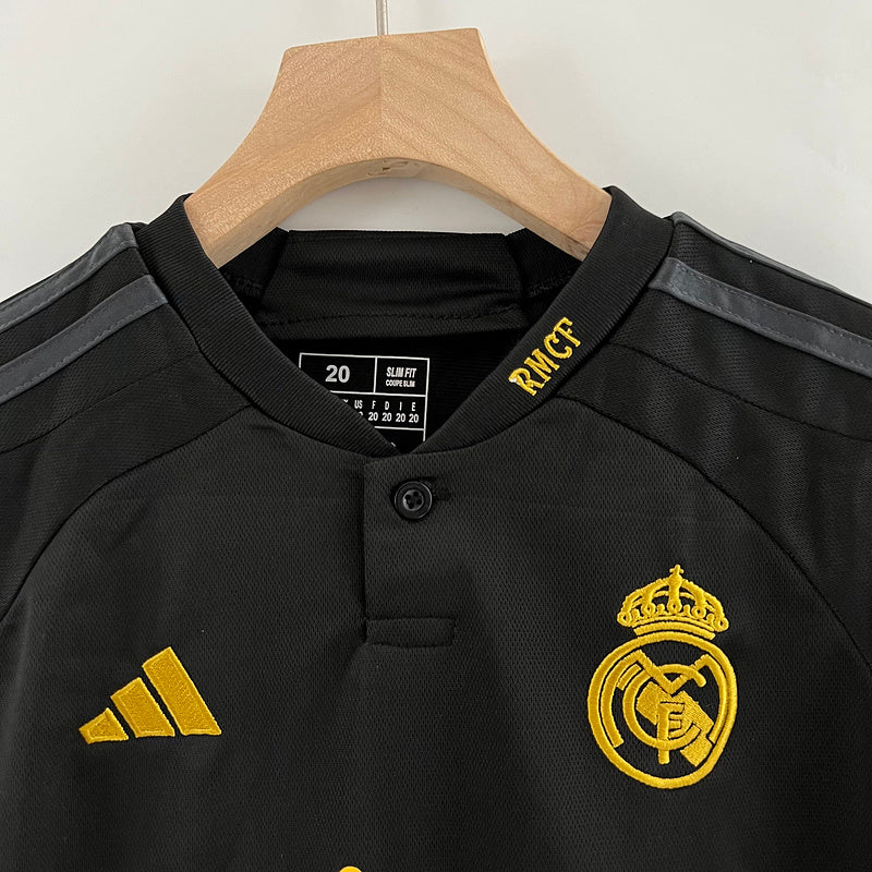 Kit Infantil Real Madrid III 24/25 - Preto | Futmantos