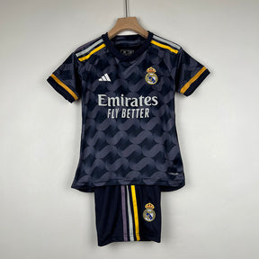 Kit Infantil Real Madrid II 24/25 - Reserva | Futmantos