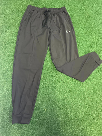 Agasalho Nike Cinza