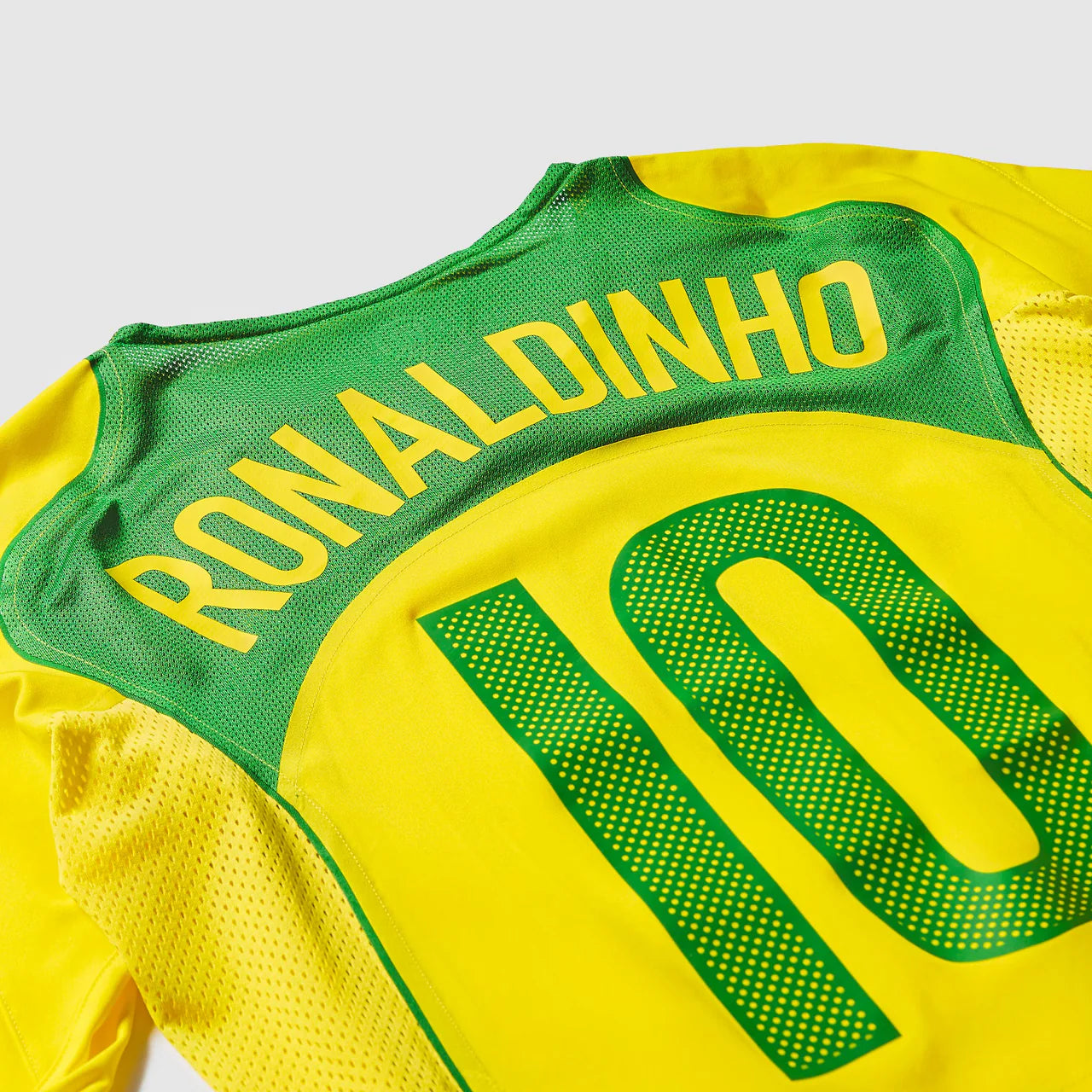 Camisa Brasil Reedição Total 90 - Ronaldinho #10 | FutMantos