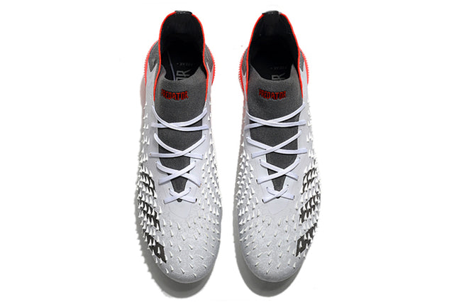 Chuteira Campo Adidas Predator Freak .1 FG White/Iron Metallic/Solar Red - Cano Alto