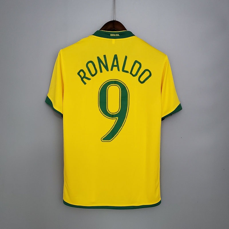 Camisa Seleção Brasileira Retrô 2006 Amarela - Nike | Futmantos