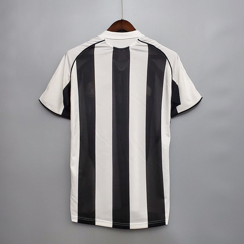 Camisa Newcastle Retrô 2005/2006 Preta e Branca - Adidas | Futmantos