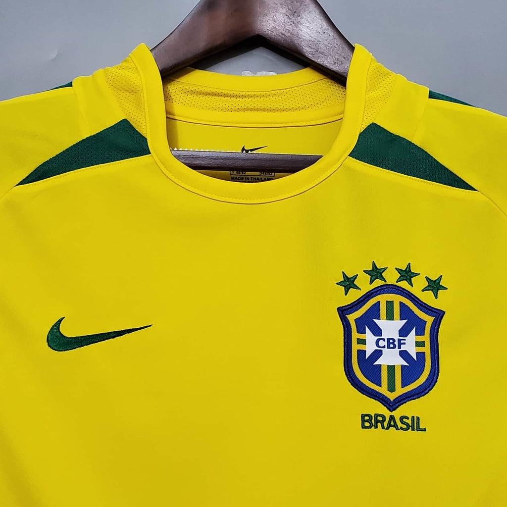 Camisa Seleção Brasileira Retrô 2002 Amarela - Nike | Futmantos